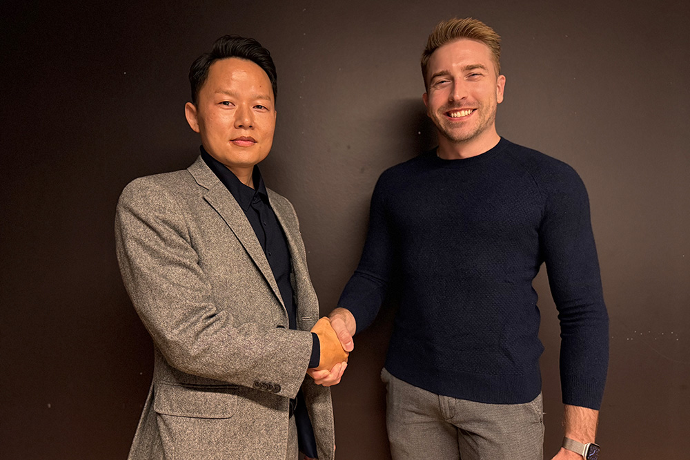 Jyouichi Syou, Representative of Japan at OceanScore and Leo Grayson, Head of Commercial – APAC at OceanScore. (Photo source: OceanScore)
